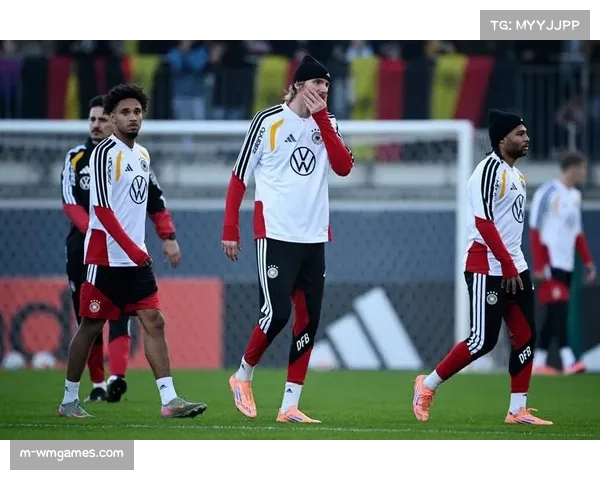 德国队主帅纳格尔斯曼谈及选人标准:强调球员在压力下的第一脚处理球能力 德国队主帅纳格尔斯曼谈及选人标准:强调球员在压力下的第一脚处理球能力